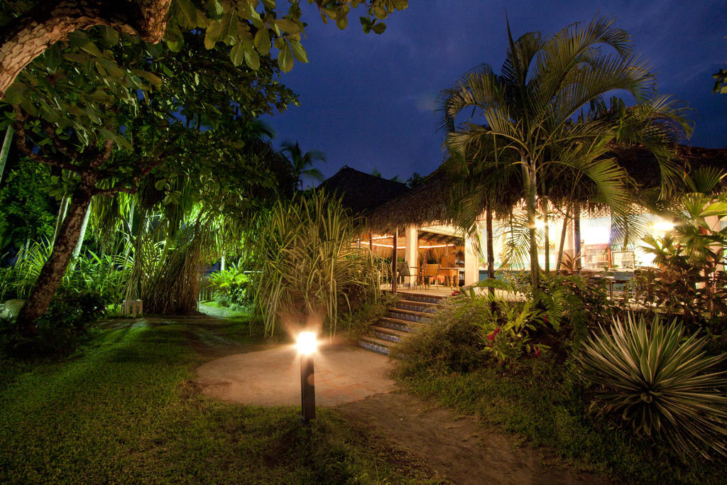 Karahe Beach Hotel Manuel Antonio Esterno foto