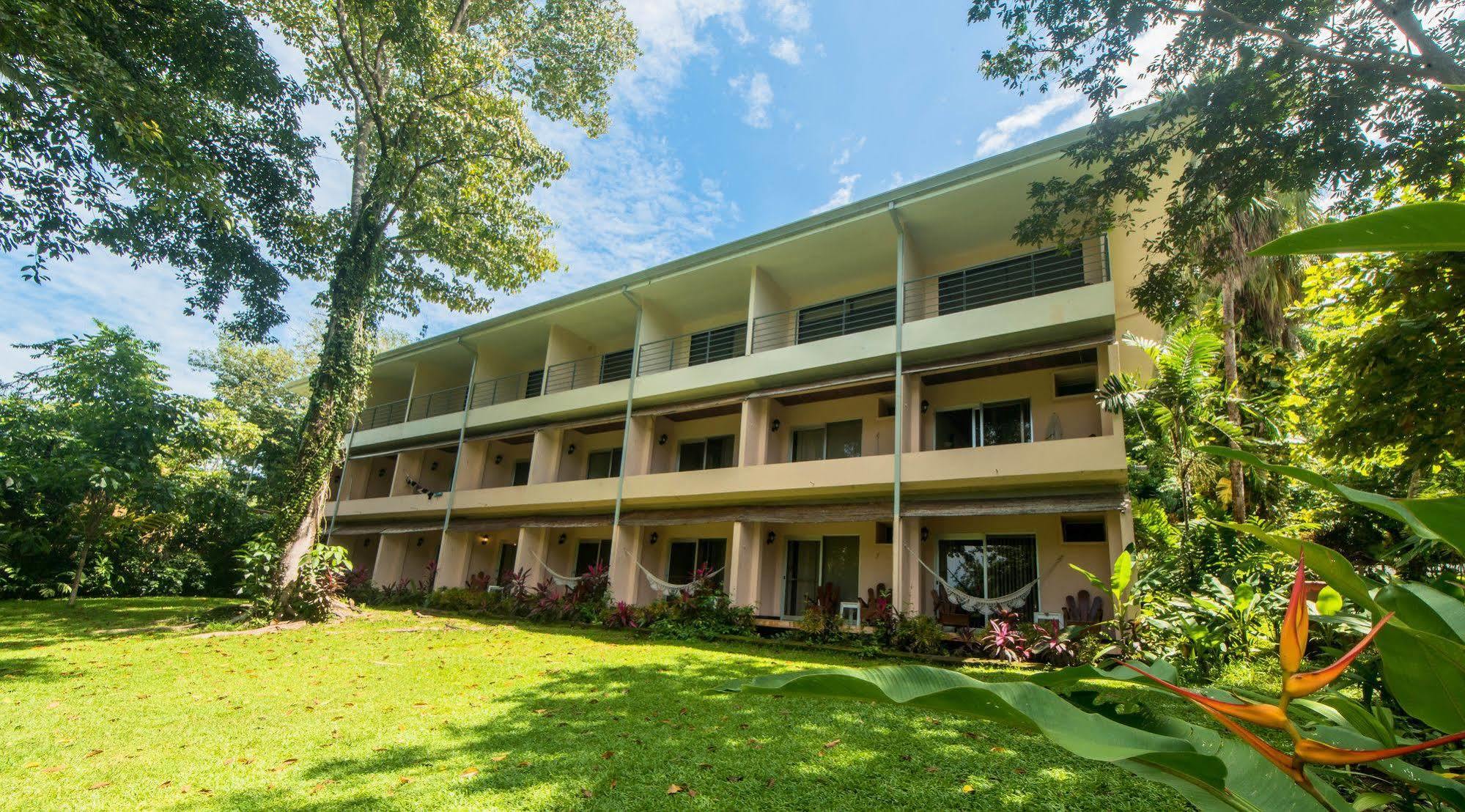 Karahe Beach Hotel Manuel Antonio Esterno foto