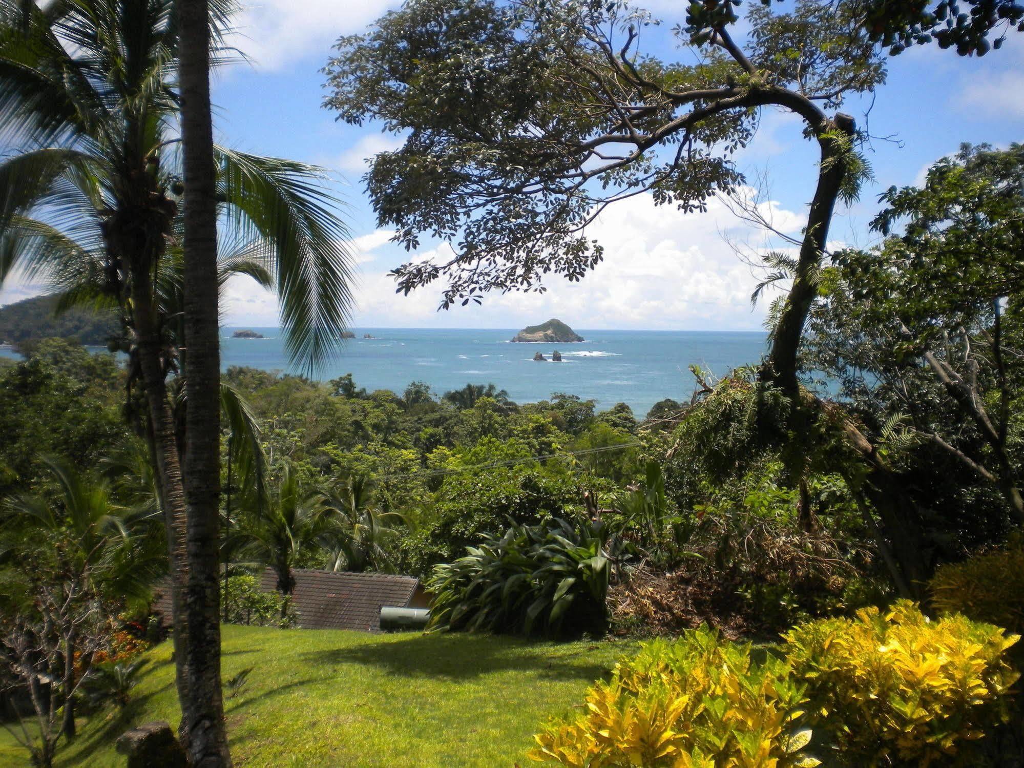 Karahe Beach Hotel Manuel Antonio Esterno foto