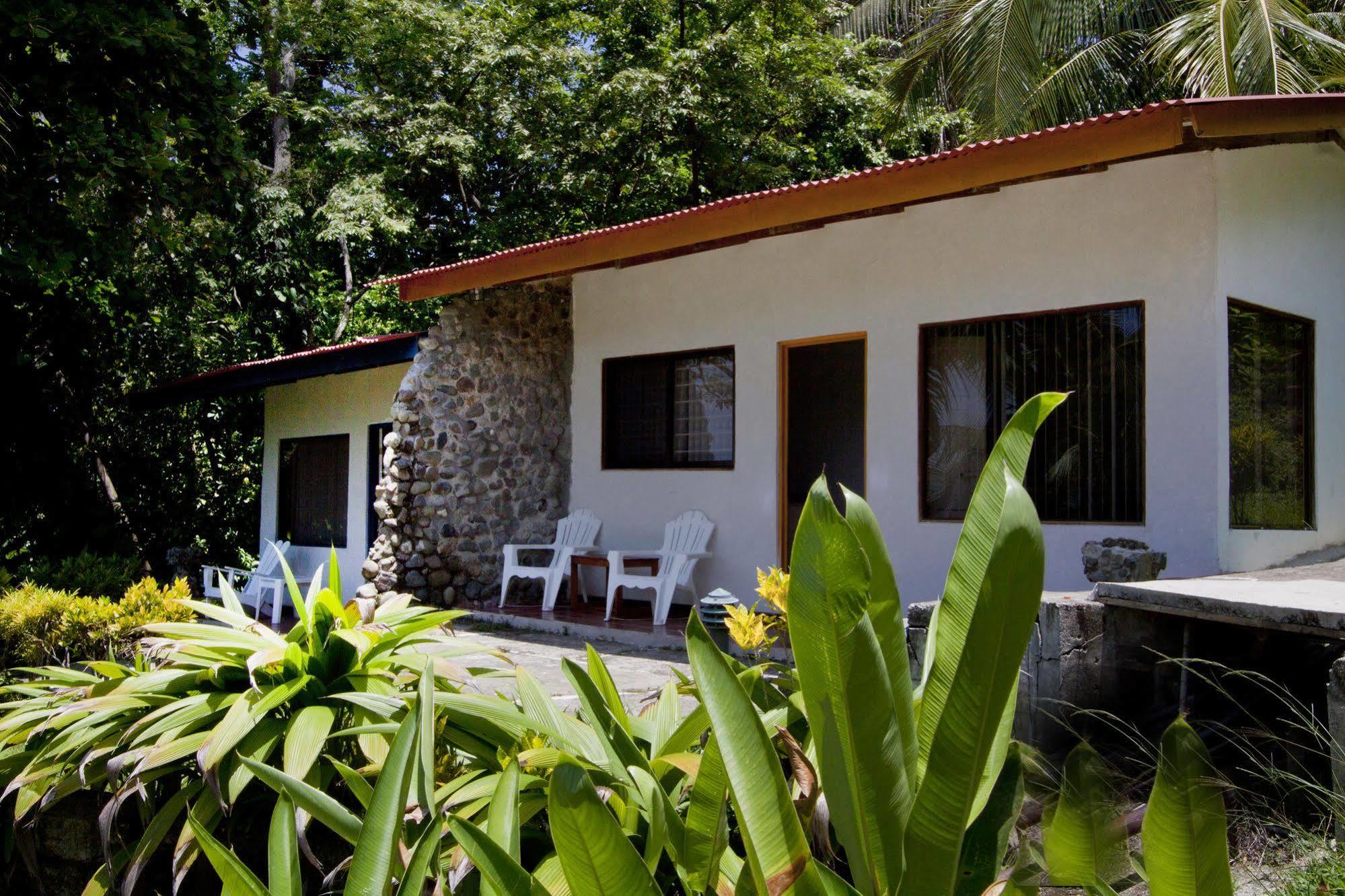 Karahe Beach Hotel Manuel Antonio Esterno foto