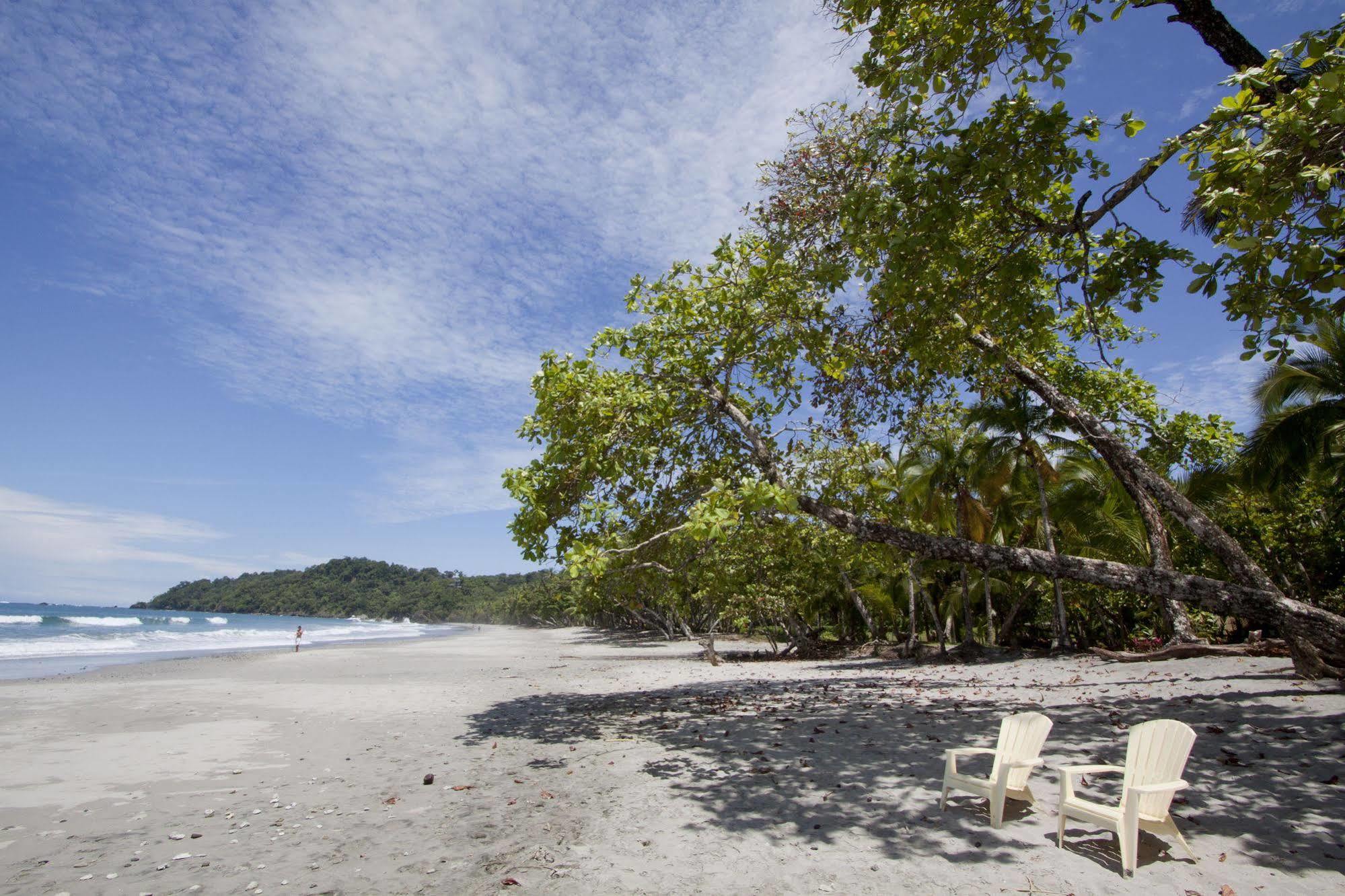 Karahe Beach Hotel Manuel Antonio Esterno foto