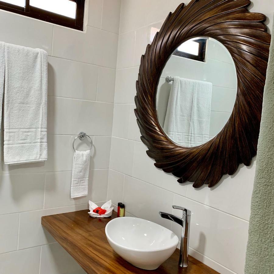 Karahe Beach Hotel Manuel Antonio Esterno foto